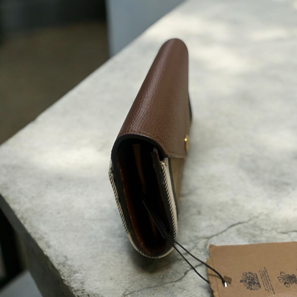 Burberry Halton Vintage Check Wallet - Picture 9 of 10
